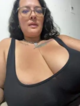 KarllaWalker online show from 05-27-26, 01:57