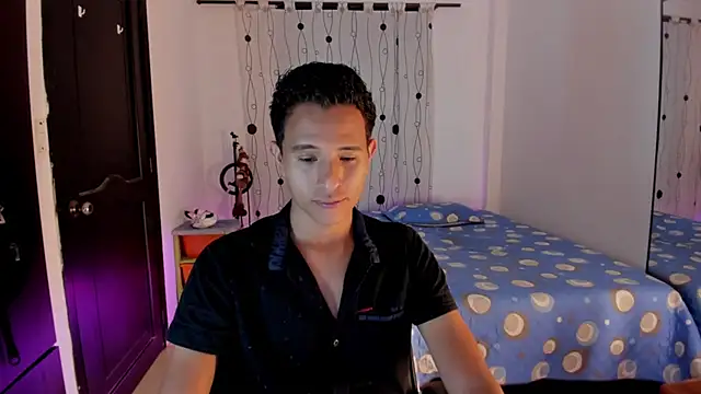 Snapshot of alessandro_wizard chatting on 03-15-25, 01:08 alessandro wizard online show from 03-15-25, 01:08