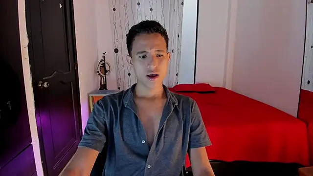 Snapshot of alessandro_wizard chatting on 02-27-25, 07:26 alessandro wizard online show from 02-27-25, 07:26