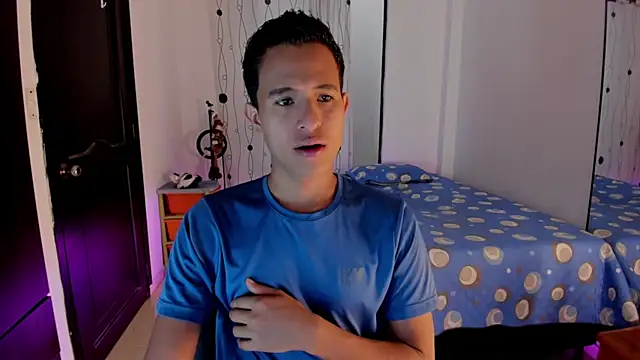 Snapshot of alessandro_wizard chatting on 03-11-25, 01:34 alessandro wizard online show from 03-11-25, 01:34