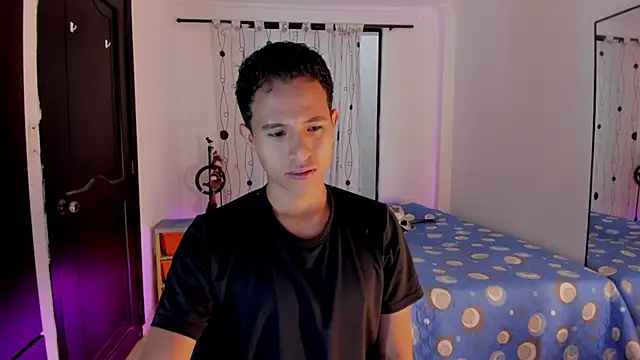 Snapshot of alessandro_wizard chatting on 03-12-25, 01:30 alessandro wizard online show from 03-12-25, 01:30