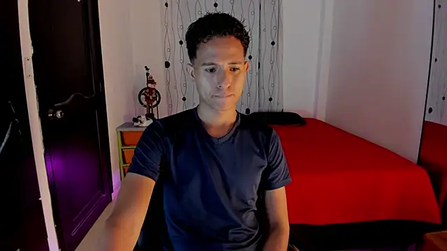Snapshot of alessandro_wizard chatting on 03-21-25, 11:23 alessandro wizard online show from 03-21-25, 11:23