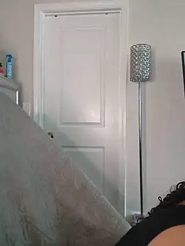 butterflybootyy online show from 06-01-26, 12:49