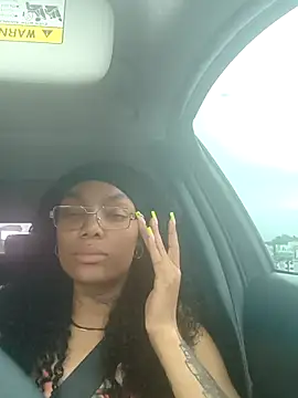 butterflybootyy online show from 04-28-26, 11:53