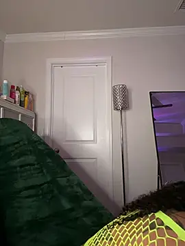 butterflybootyy online show from 04-24-26, 01:51
