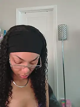 butterflybootyy online show from 05-29-26, 01:17