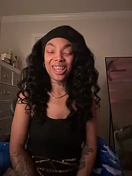 butterflybootyy online show from 04-02-26, 10:22