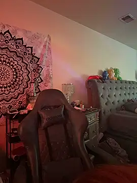Snapshot of butterflybootyy chatting on 10-16-25, 01:41 butterflybootyy online show from 10-16-25, 01:41