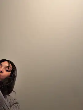 Snapshot of butterflybootyy chatting on 03-02-25, 06:16 butterflybootyy online show from 03-02-25, 06:16