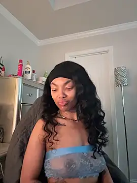 butterflybootyy online show from 04-04-26, 02:01