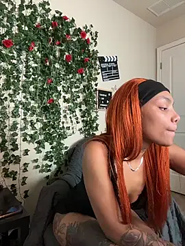 butterflybootyy online show from 11-25-25, 03:07