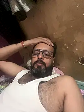 Aaditya-Fucker online show from 11-28-25, 06:41