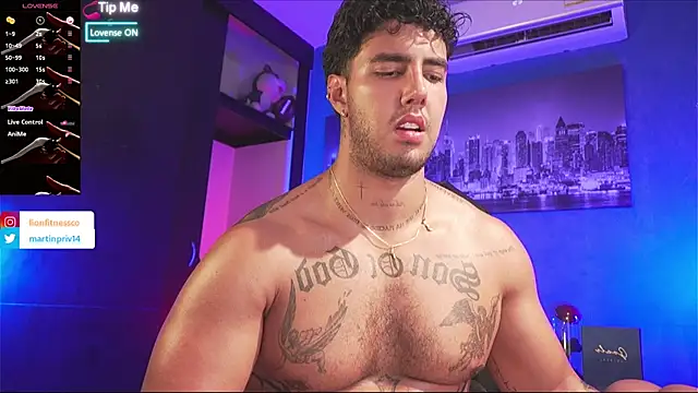 JACOB MARTINS online show from 12-17-25, 07:52