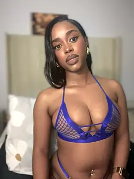 Snapshot of BhadBhad_Kitty chatting on 10-11-25, 03:29 BhadBhad Kitty online show from 10-11-25, 03:29