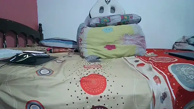 Elizabeth68 online show from 09-19-25, 02:43