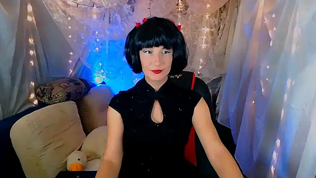 AgathaNoxe online show from 09-18-25, 09:40