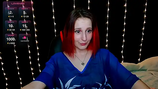 AgathaNoxe online show from 01-08-25, 02:14