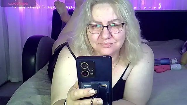 AngelinaGlam online show from 11-06-25, 07:51