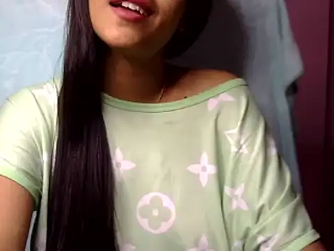 Snapshot of Mishti69 chatting on 12-03-24, 12:44 Mishti69 online show from 12-03-24, 12:44