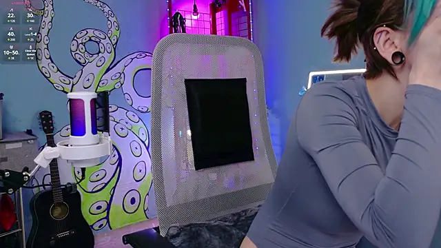 Cumpotik Eve online show from 04-14-26, 06:07