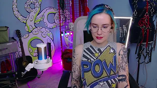 Cumpotik Eve online show from 04-15-26, 02:50