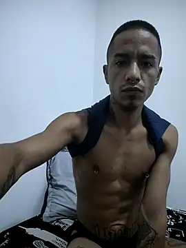 Snapshot of Mowgli_FFun chatting on 06-25-26, 07:30 Mowgli FFun online show from 06-25-26, 07:30