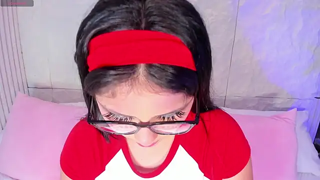 AvyMilton online show from 10-29-25, 11:53