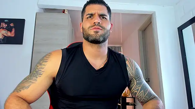 SamirHazard97 online show from 06-18-26, 08:25