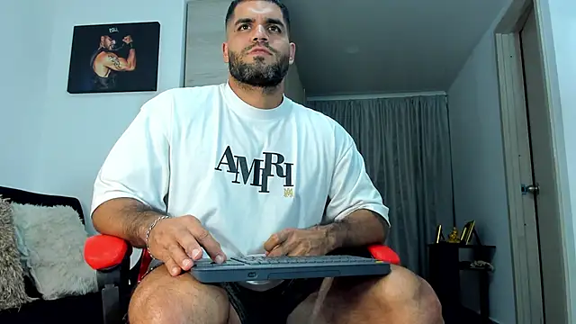 SamirHazard97 online show from 06-10-26, 02:13