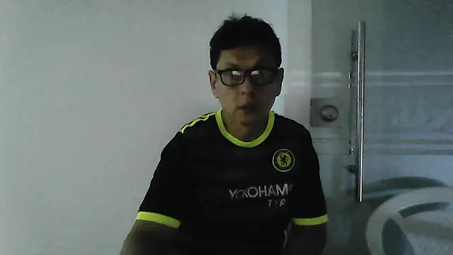 MarcusKelvin online show from 05-08-26, 04:27