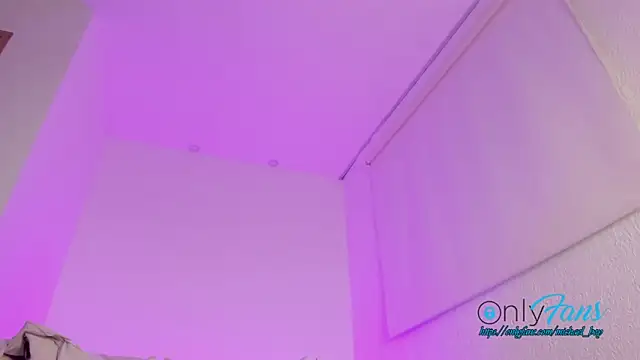 Snapshot of michael_boy88 chatting on 02-07-26, 10:40 michael boy88 online show from 02-07-26, 10:40