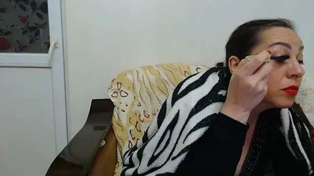 Snapshot of MissElla chatting on 01-19-26, 12:47 MissElla online show from 01-19-26, 12:47