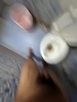 Snapshot of divyansh_hyderabadi chatting on 03-16-25, 04:12 divyansh hyderabadi online show from 03-16-25, 04:12