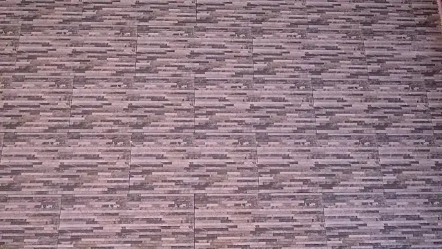 SarraRose online show from 01-10-26, 09:15