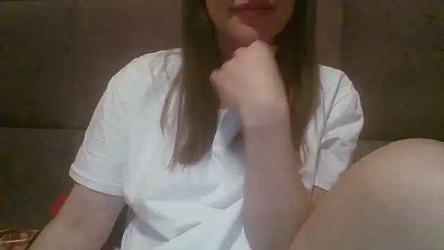 Sladkiegubki online show from 02-21-25, 09:43