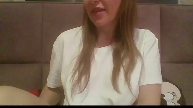 Sladkiegubki online show from 11-17-25, 07:12