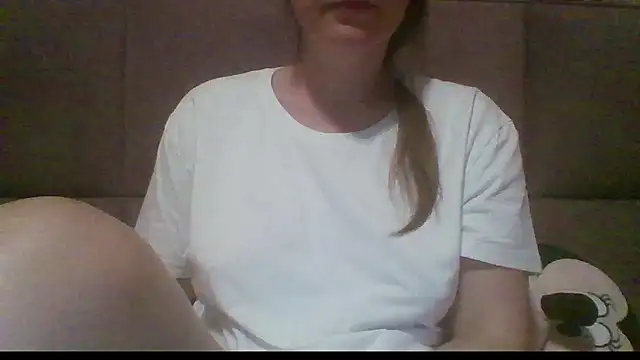 Sladkiegubki online show from 11-04-25, 10:13