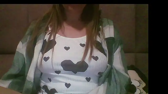 Sladkiegubki online show from 09-20-25, 10:37