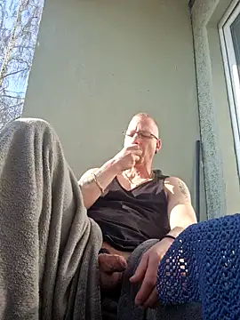 Maiki82 online show from 03-21-25, 08:28