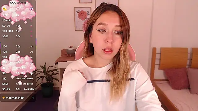 Dahlia  espresso online show from 02-10-26, 08:30