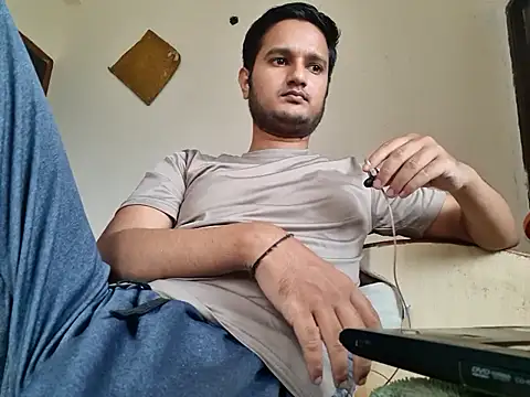 Jonrobinso online show from 10-21-25, 05:29