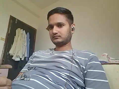 Jonrobinso online show from 11-19-25, 05:18