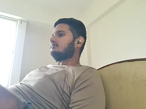 Jonrobinso online show from 07-17-26, 04:21