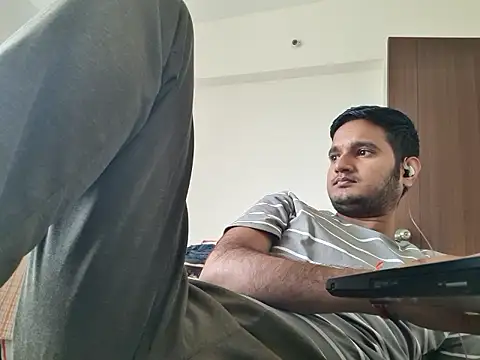 Jonrobinso online show from 05-09-26, 04:49