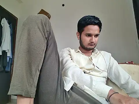 Jonrobinso online show from 10-28-25, 05:29