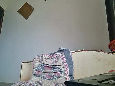 Jonrobinso online show from 10-22-25, 05:40