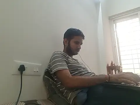 Jonrobinso online show from 05-17-26, 01:33