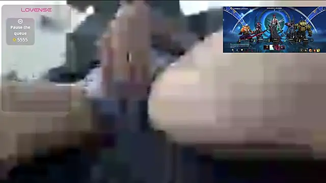 tixfemboyy online show from 01-08-26, 11:55