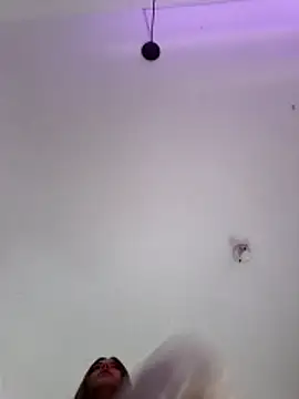 Maralains online show from 03-20-26, 02:01