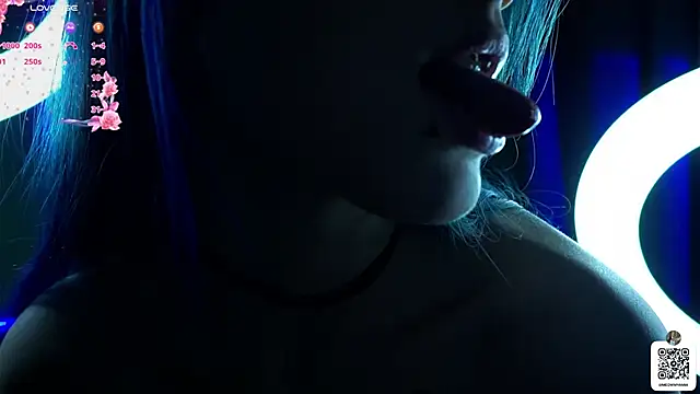 Snapshot of EvelyynLopez chatting on 03-09-25, 01:37 EvelyynLopez online show from 03-09-25, 01:37